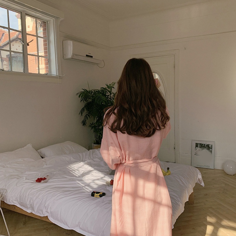 Áo Choàng Tắm Tay Dài Cổ Chữ V Có Túi Trước Họa Tiết Sọc Caro