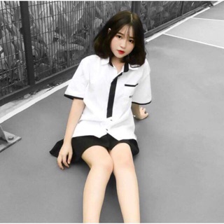 Áo sơ mi chữ hàn phối viền đen
