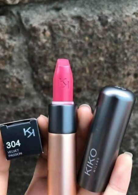 Son kiko velvet passion matte lipstick