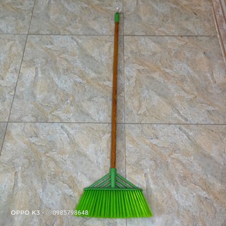 Chổi sợi cước cán Gỗ quét nhà tắm quét sân nước 125cm