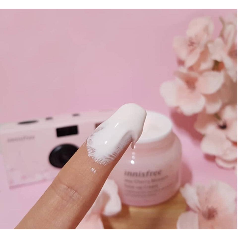 Kem Dưỡng Innisfree Jeju Cherry Blossom Tone Up Cream (50ml)