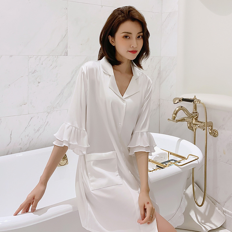 Áo sơ mi mặc ngủ thiết kế xuyên thấu gợi cảm cao cấp màu trắng tinh khôi đầy sức hút | BigBuy360 - bigbuy360.vn