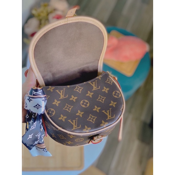 Túi lv tambourine cannas
