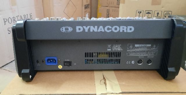 Bàn mixer DYNACORD CMS 600