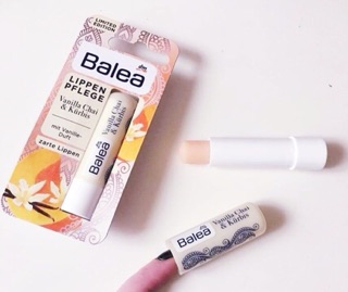 Son dưỡng môi Balea Đức hương vanilla