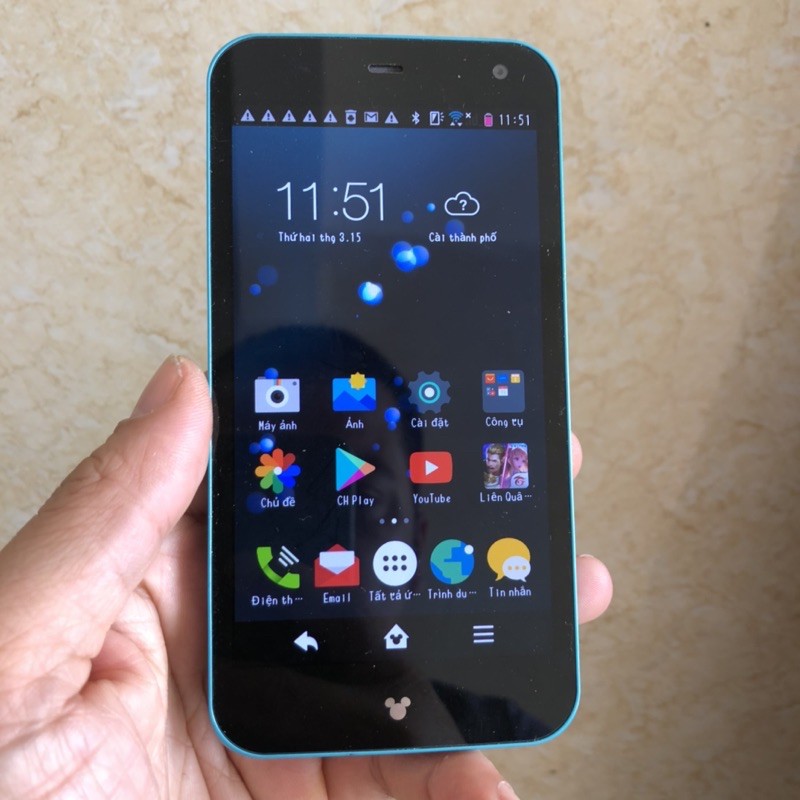 điện thoại nội địa Nhật Fujitsu F-03F snap 800 ram 2Gb+32GB