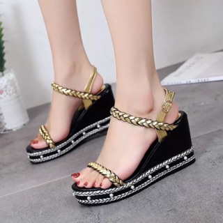 Sandal qc