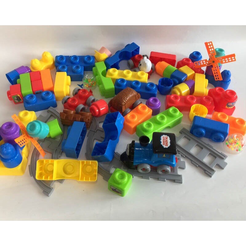 [Hàng HOT] Đồ chơi lego xếp hình khối lớn tàu lửa THOMAS cho bé 899-1