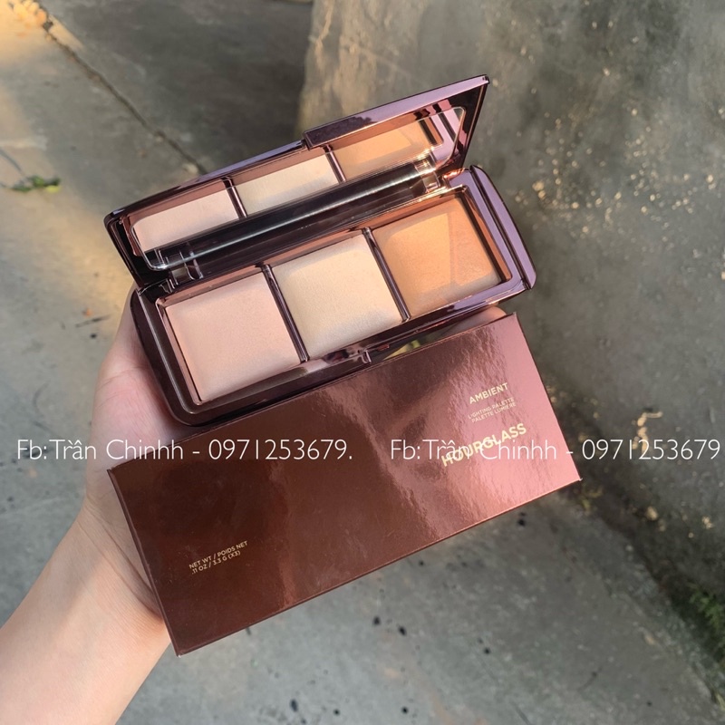 Có sẵn - Phấn bắt sáng Hourglass 3 ô Ambient Higlighter