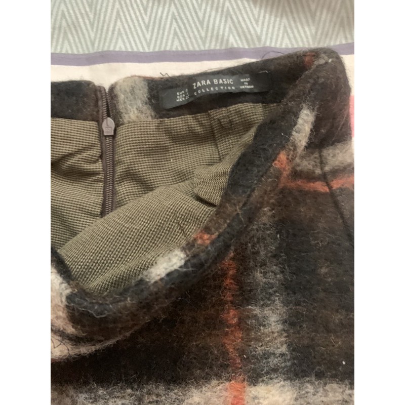 Chân váy dạ kẻ zara