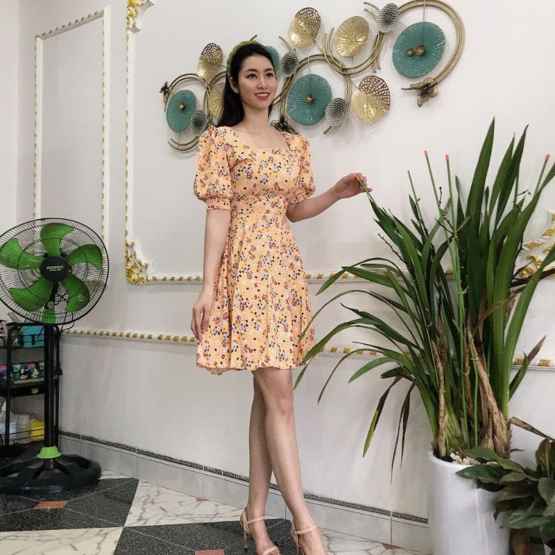Đầm nữ cổ vuông tay phồng bo gấu chất liệu lụa Nhật | BigBuy360 - bigbuy360.vn