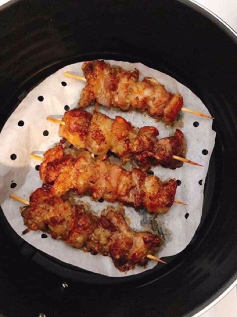 1 bịch giấy nến 400 tờ dùng cho nồi chiên không dầu size 23cm