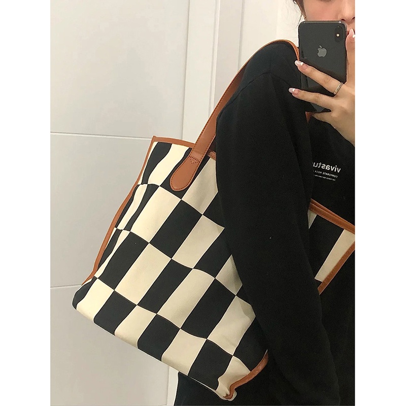 Túi đeo vai bằng vải canvas sức chứa lớn họa tiết bàn cờ kẻ ô dành cho bạn nữ