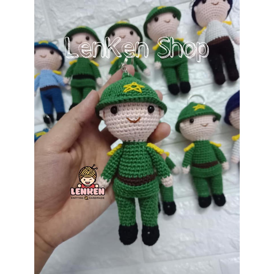 Móc khoá len bộ đội