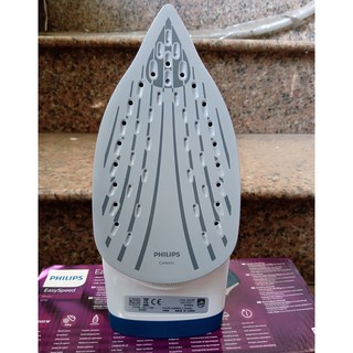 Bàn ủi hơi nước Philips GC1756 (mặt đế Ceramic)