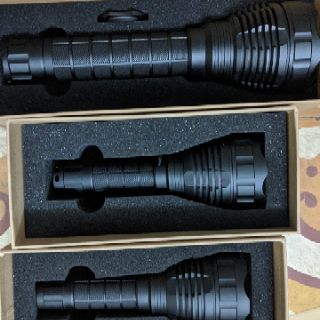 Đèn Pin  L6-CREE XHP70.2