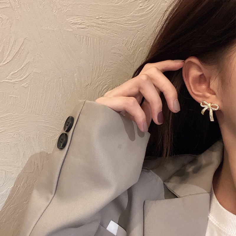 Bông Tai Hình Nơ Đính Kim Cương Phong Cách Hàn Quốc