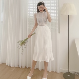 BBSTORES Đầm Vấy Dập Ly Phối Ren Kiểu Dáng Đi Làm Đi Chơi -TK648
