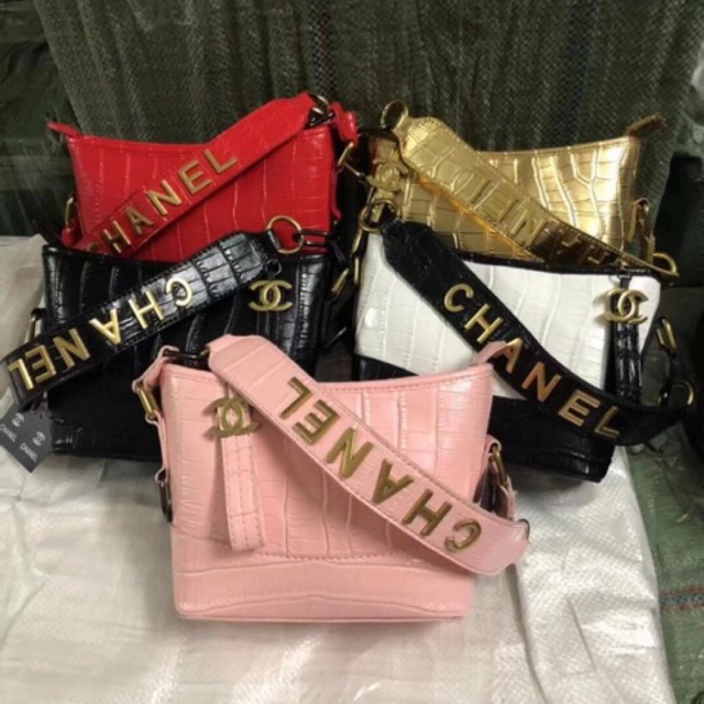 Chanel hobo