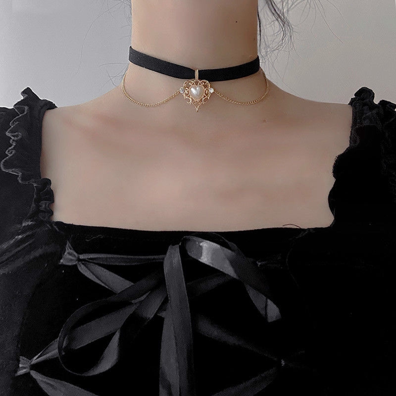 Vòng Cổ choker Vải Nhung Mặt Hình Trái Tim Thời Trang Dành Cho Nữ 22254