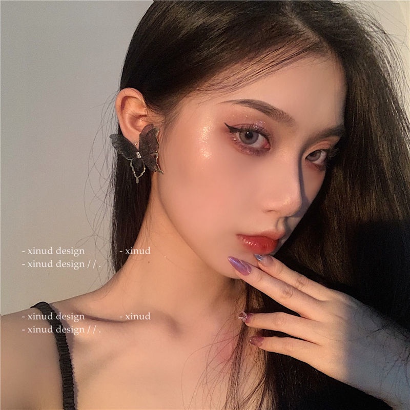 Khuyên Tai Kim Loại Hình Bướm Lưới Siêu Độc Đáo Phong Cách Mới