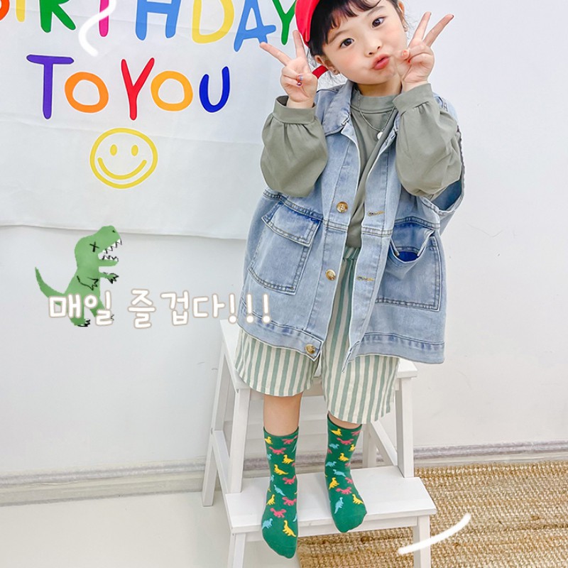 Set 3 đôi vớ màu trơn họa tiết khủng long hoạt hình nhiều màu sắc cho bé