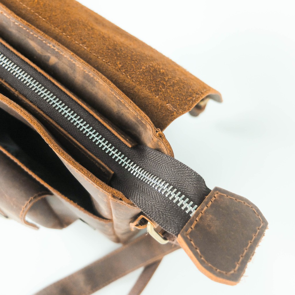 Túi chéo da sáp Crazy horse Messenger classic - Manuk Leather | BigBuy360 - bigbuy360.vn