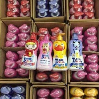 Sữa tắm dnee kids