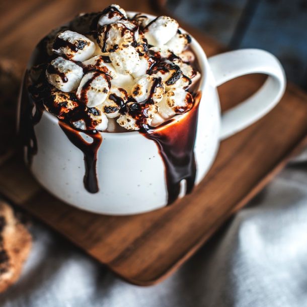 [LON THIẾC 787.8G] CACAO NÓNG NESTLE HOT COCOA MIX RICH MILK CHOCOLATE FLAVOR (CHUẨN USA)
