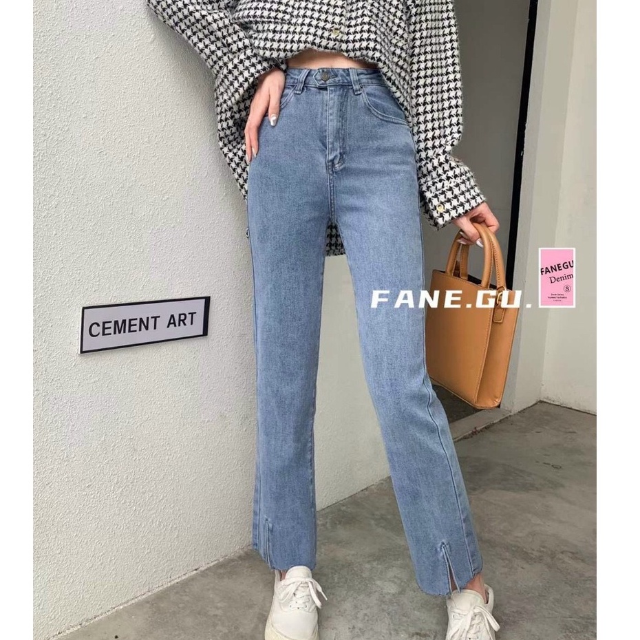 Quần jeans ống đứng xẻ gấu trước mã 5005