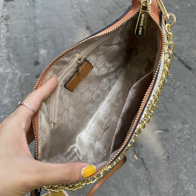 Túi MK hai quai tiện dụng