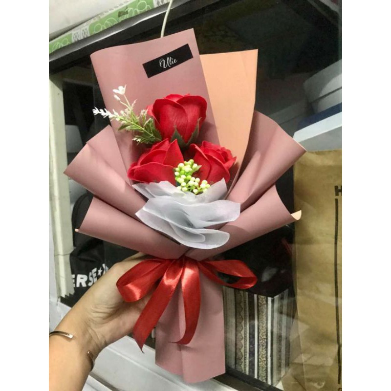 Bó sáp 3 bông sip từ 2 b