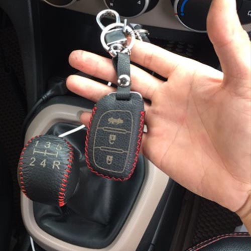 Bao da chìa khóa ô tô Hyundai CON BÒ CƯỜI Bọc chìa khóa i10 Elantra Tucson i20, da thật 100% bảo hành 2 năm
