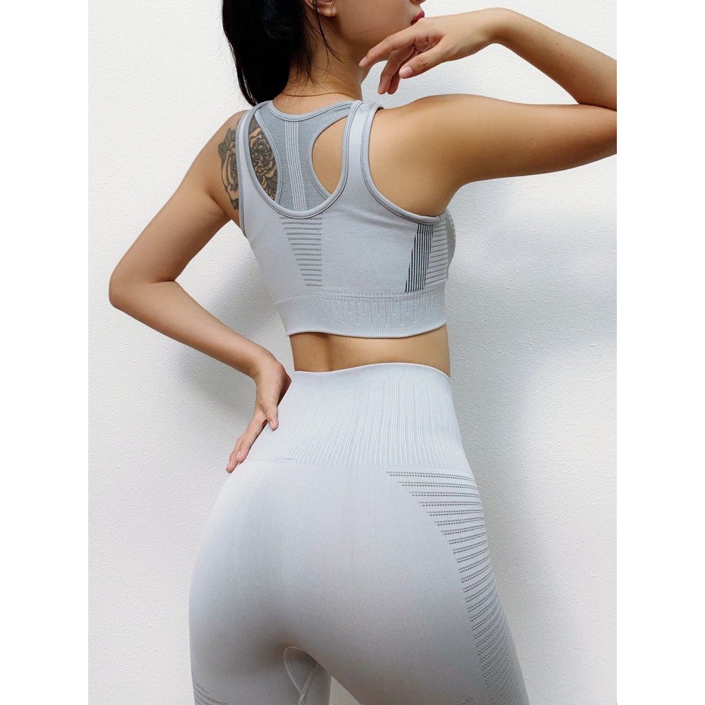 Bộ Tập Gym Yoga Dệt Kim Áo 2 Lớp Có Mút Lót Quần Legging Cạp Cao Nâng Mông Tôn Dáng