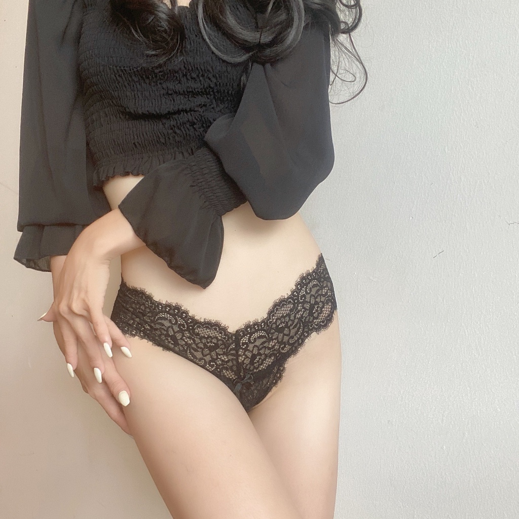 Quần Lót Ren Lọt Khe Nữ Cao Cấp Cạp Chữ V Sexy Thiết Kế Họa Tiết Xuyên Thấu Tôn Vòng 1 Gợi Cảm C32