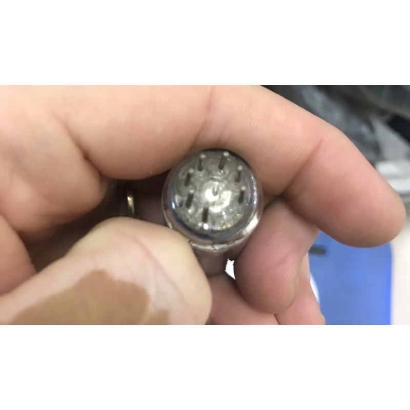 Đèn tuýt của Mỹ 6AU6A/ 7 Chân