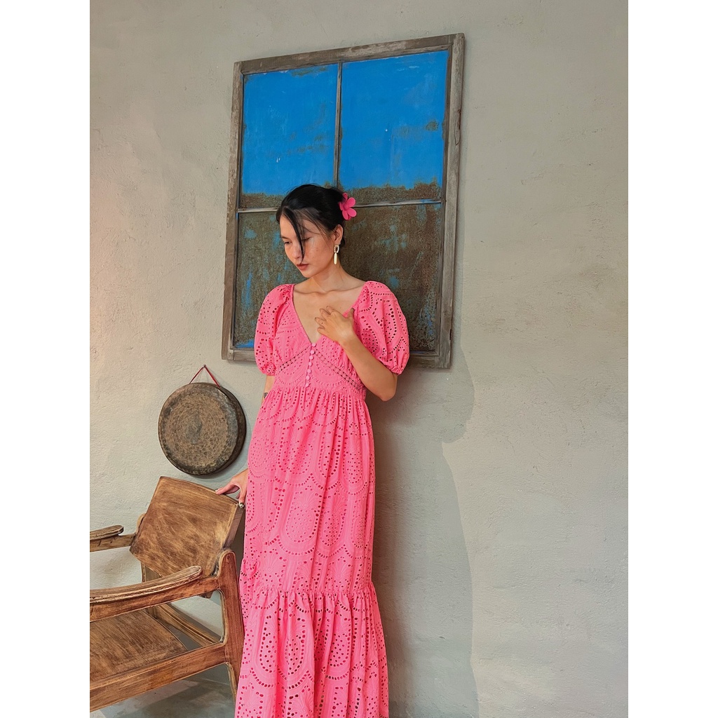 MADAMN - "HEATHER" DRESS - Cành Thạch Thảo - Đầm Ren Thêu In, Cổ V ,Chân Bèo.
