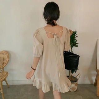 Đầm suông hở lưng