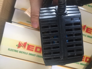 (CÓ VIDEO) Sạc 6 bình 72-12ah