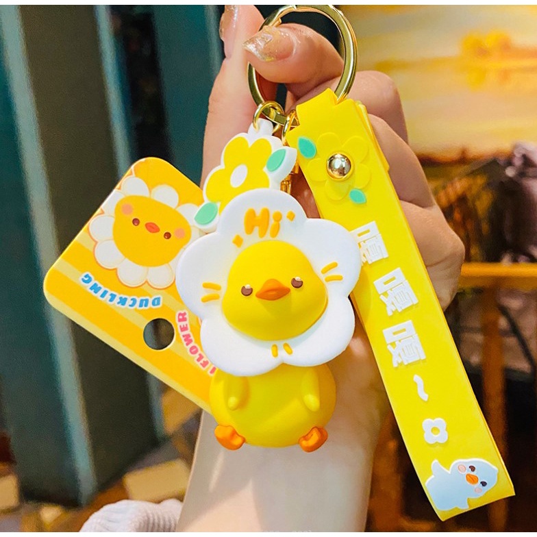 MÓC KHÓA TRANG TRÍ CHONG CHÓNG VỊT NỞ HOA