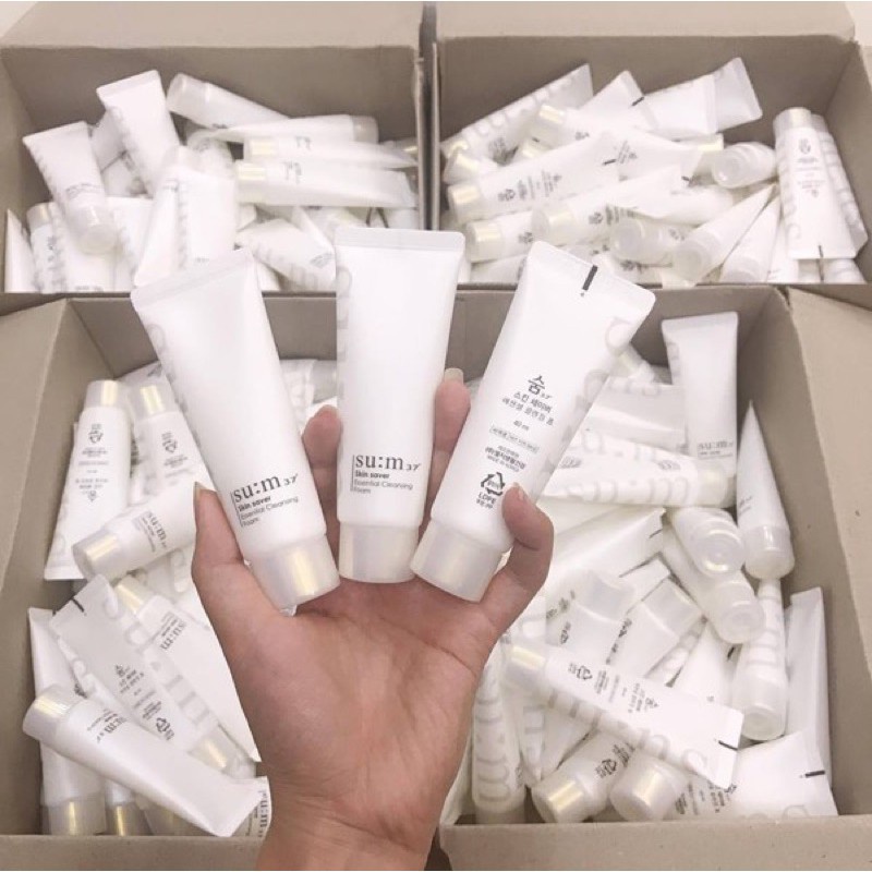 Sữa Rửa Mặt Trắng Da Sum Essential Cleansing Foam 40ml