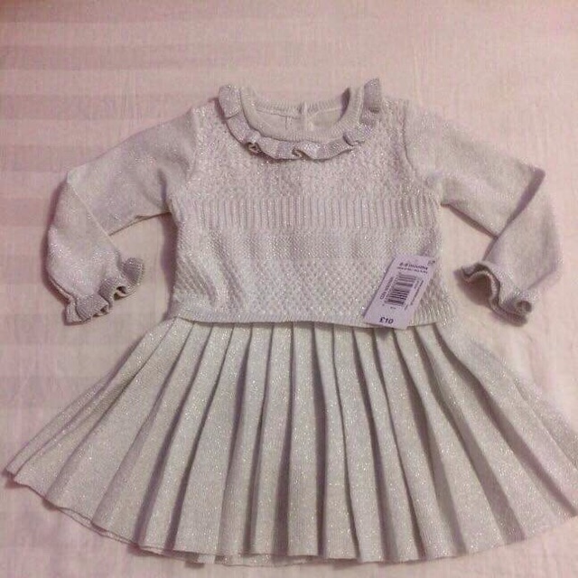Váy len matalan sz 12/18