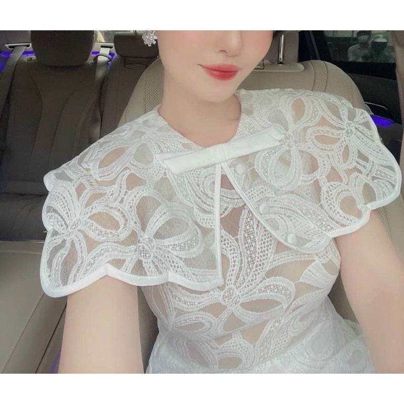 ĐẦM MIDI TRẮNG CỔ REN TO HOA NỔI GẮN NƠ
