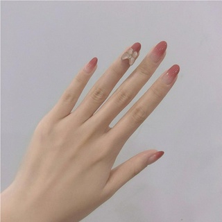 Móng Tay Giả Hình Tròn Màu Phấn Vàng Gradient Hình Bướm Màu Đỏ Tương Phản Có Thể Tháo Rời