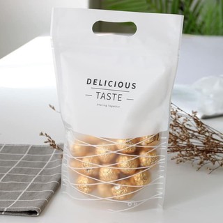 Túi zip đựng bánh kẹo TRẮNG 15,5* 23 cm( sét 10 cái)đựng được 200-250g
