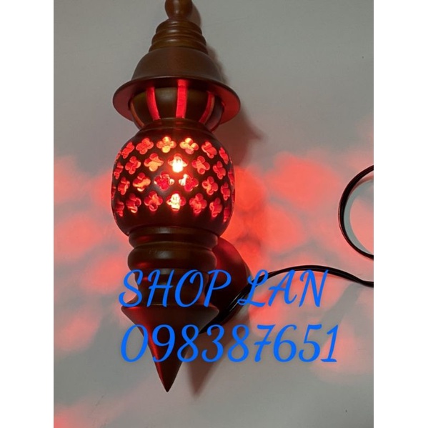 Đèn bàn thờ điện âm tường gỗ tràm 1 cặp tặng kèm 2 bóng đèn.