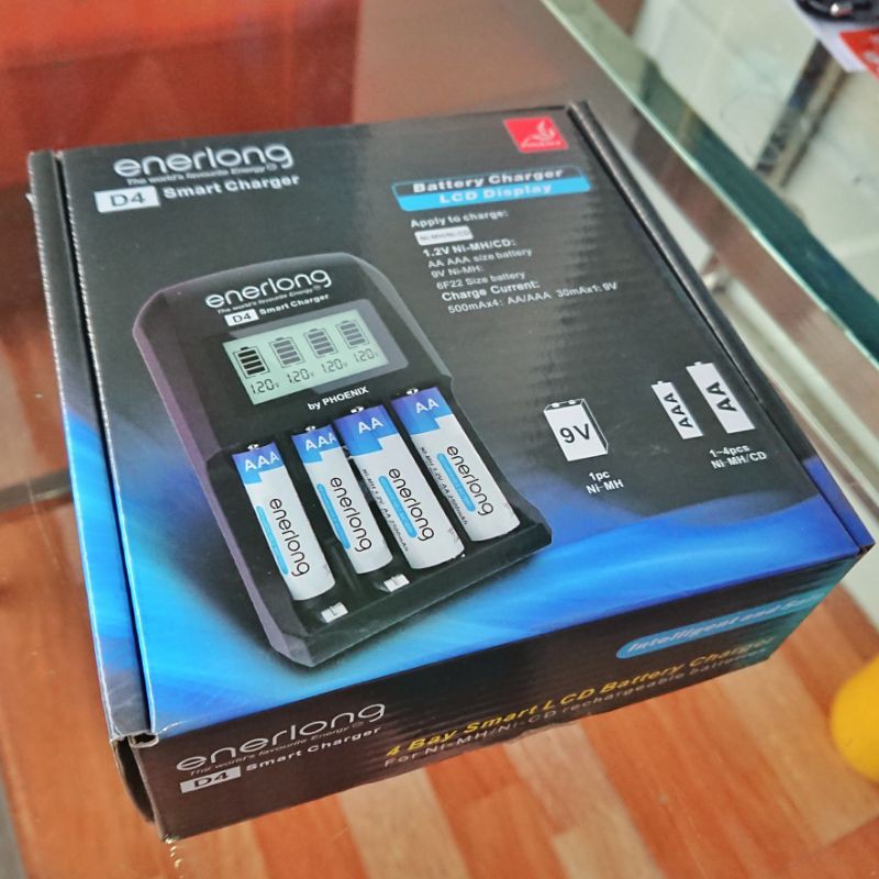 Máy sạc pin AA, AAA, 9V ENERLONG D4 Smart charger (Hàng nhập khẩu) - Có màn hình hiển thị V và dung lượng pin sạc