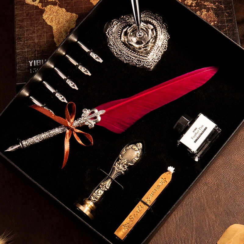 Hộp Đựng Bút Thư Pháp 5 Ngòi Họa Tiết Lông Vũ + Lông Vũ + Giá Đỡ Hình Trái Tim Kiểu Vintage