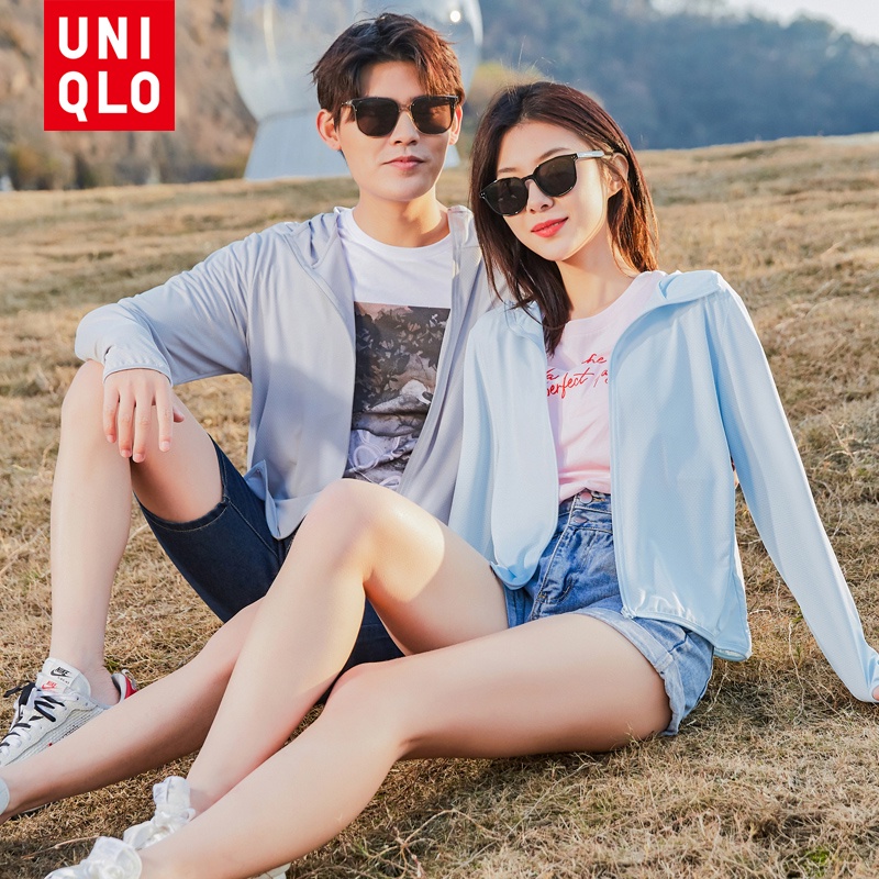 Uniqlo Áo Khoác Gió Có Mũ Trùm Dáng Rộng Giản Dị Chất Lượng Cao Dành Cho Nữ Và Nam