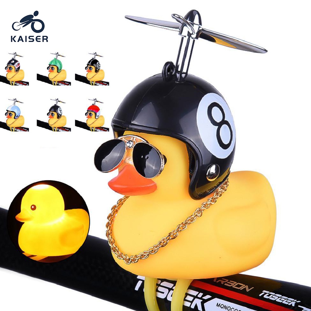 KAISER Motorcycle Duck Doll Mũ bảo hiểm ô tô màu vàng đính kèm A